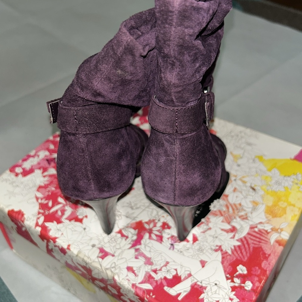 Chinese laundry purple faux suede heeled open toe booties size 5 1/2 - Picture 6 of 7